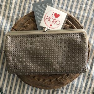 Hobo Limited Edition Lauren Clutch Wallet in Gray